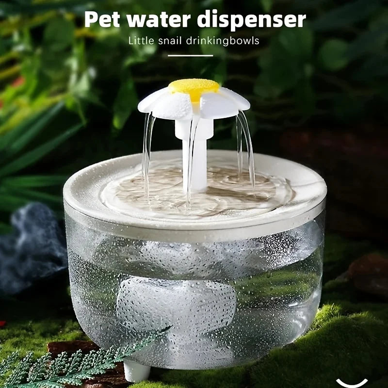 White 1L pet water fountain for cats and small dogs